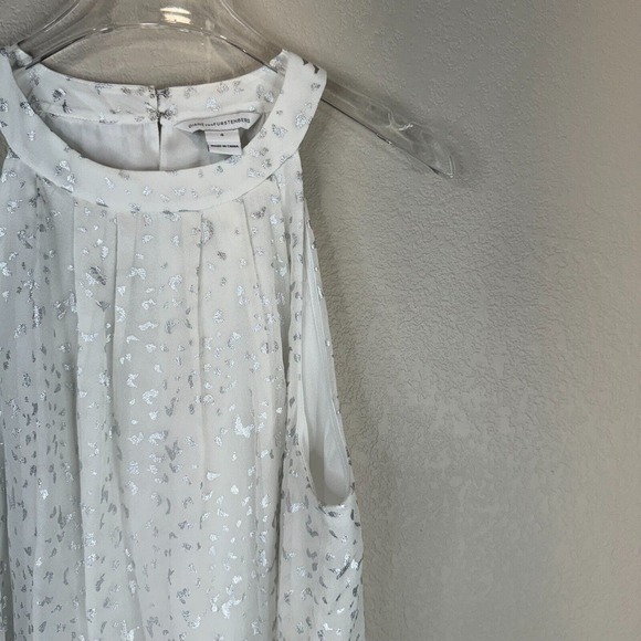 Diane Von Furstenberg Women's Parvay‎ Flutter Foil Top Sleeveless White Size 4 - Picture 6 of 15